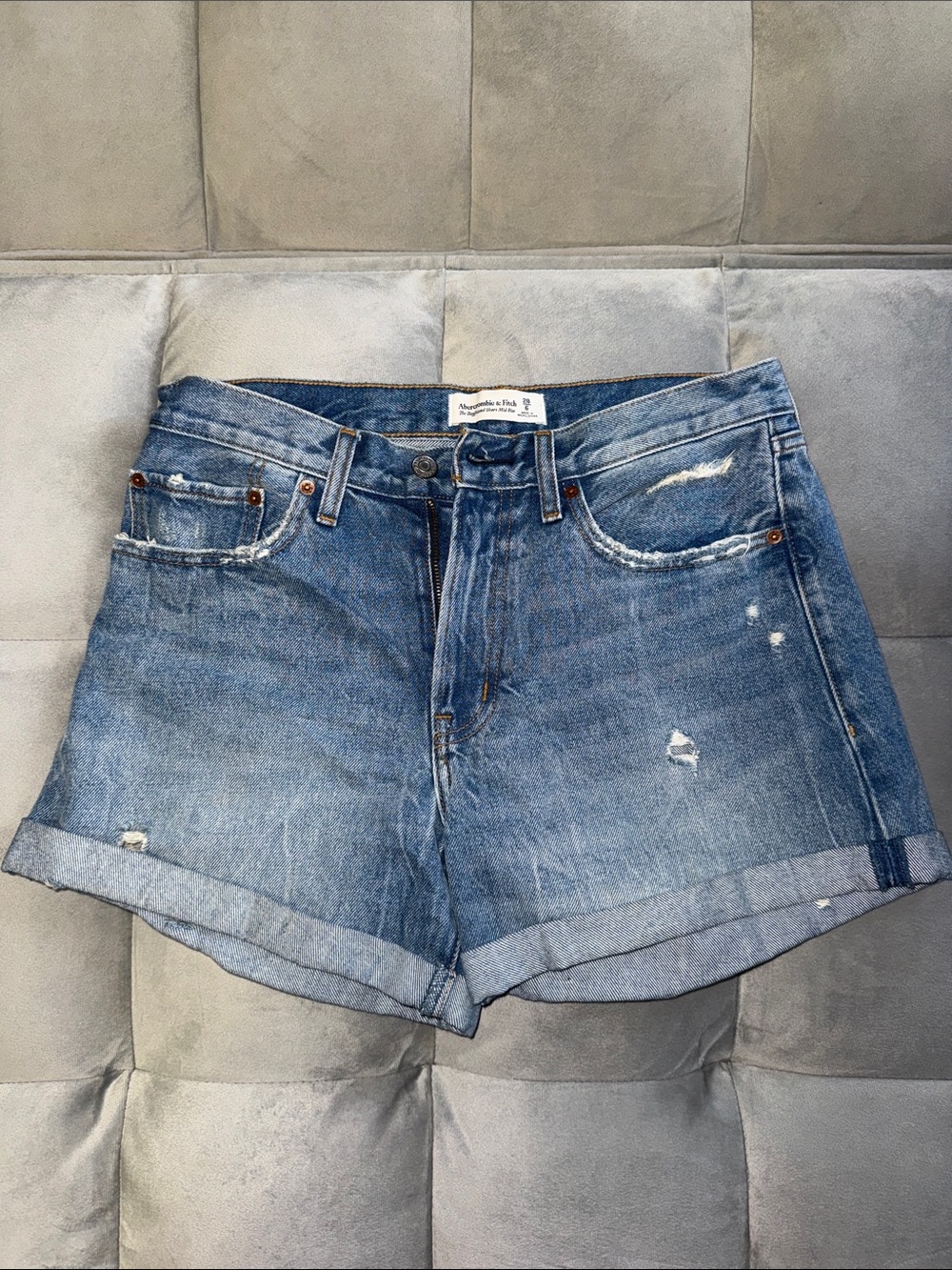 Abercrombie & Fitch The Boyfriend Jean Short Mid Rise